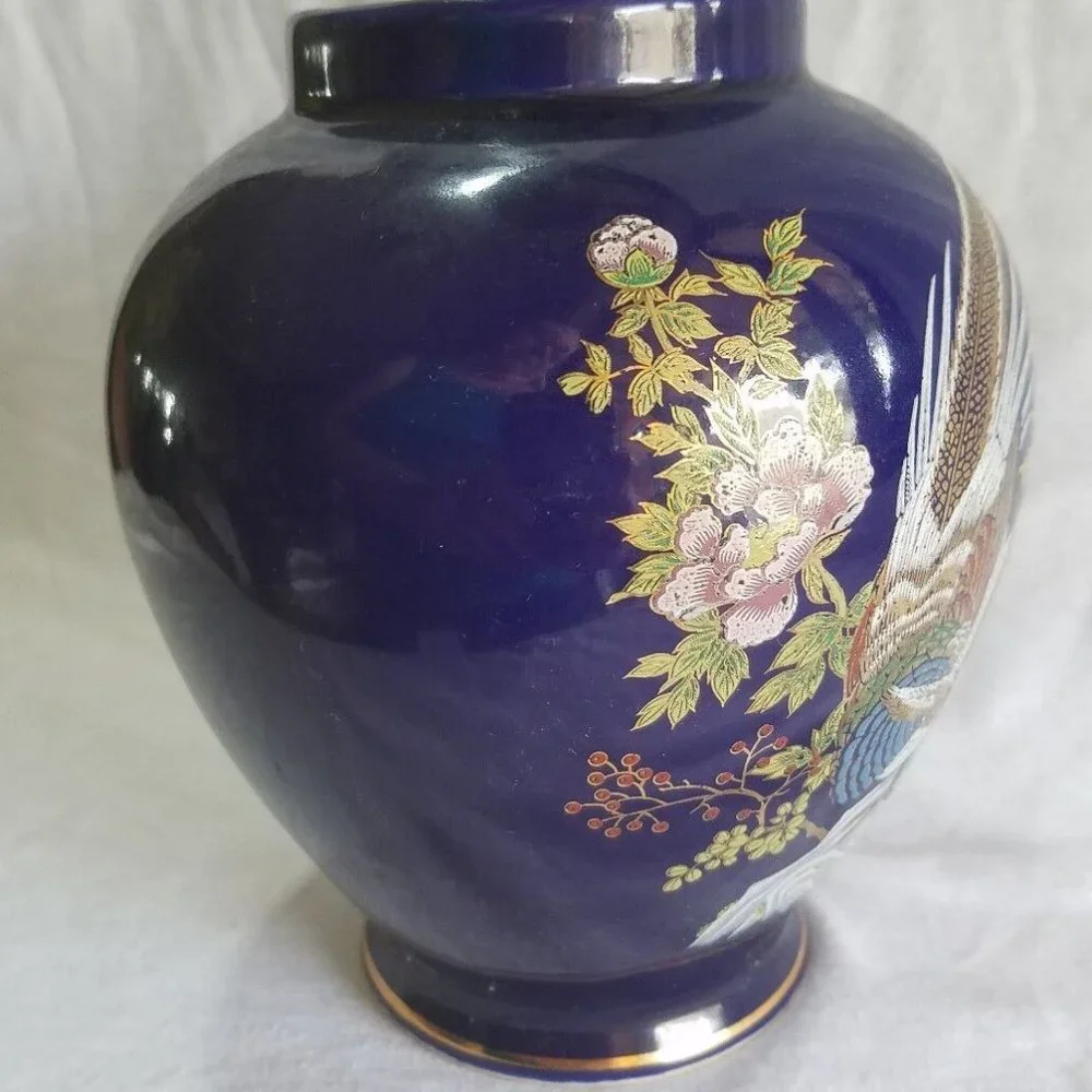 VTG JAPAN Cobalt Blue & Gold Pheasant Porcelain Ginger Jar Vase 6